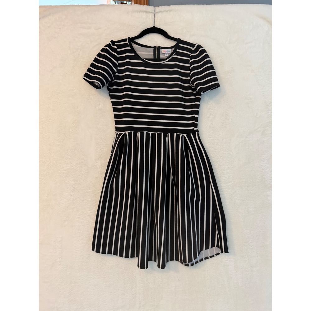 LuLaRoe‎ Amelia Dress Small Black White Striped Short Sleeve Pocket Fit Flare S